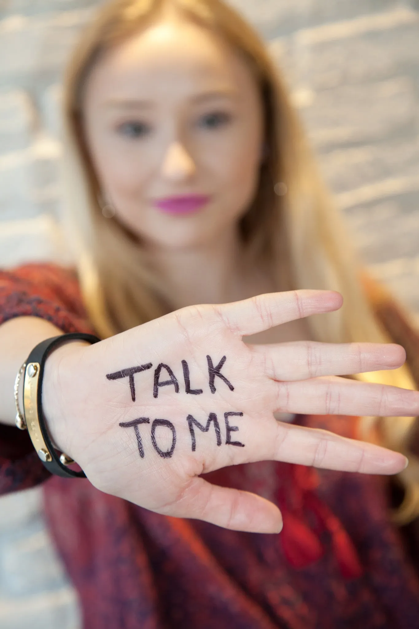 Talk to me {Cuff}